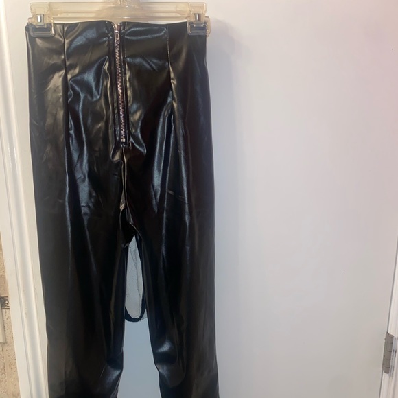 Princess Polly Lyra Pants Black size US 2 - Picture 3 of 4